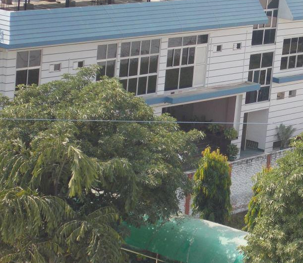 Raj English School